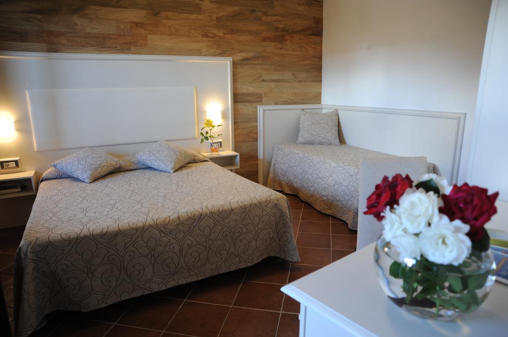 Hotel Barsalini Сант'Андреа Номер фото