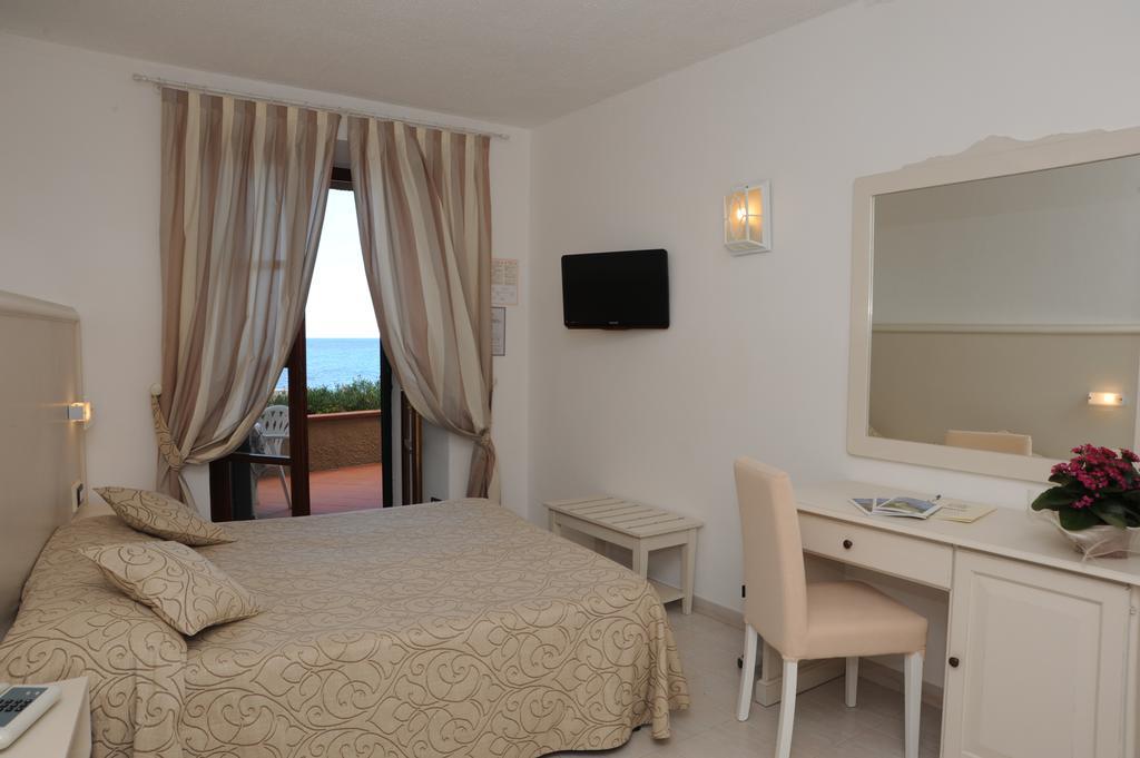 Hotel Barsalini Сант'Андреа Екстер'єр фото